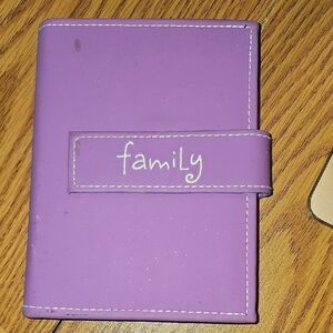 Purple Family Magnetic Closure  Photo Album 18 Double Sided Pages NEW